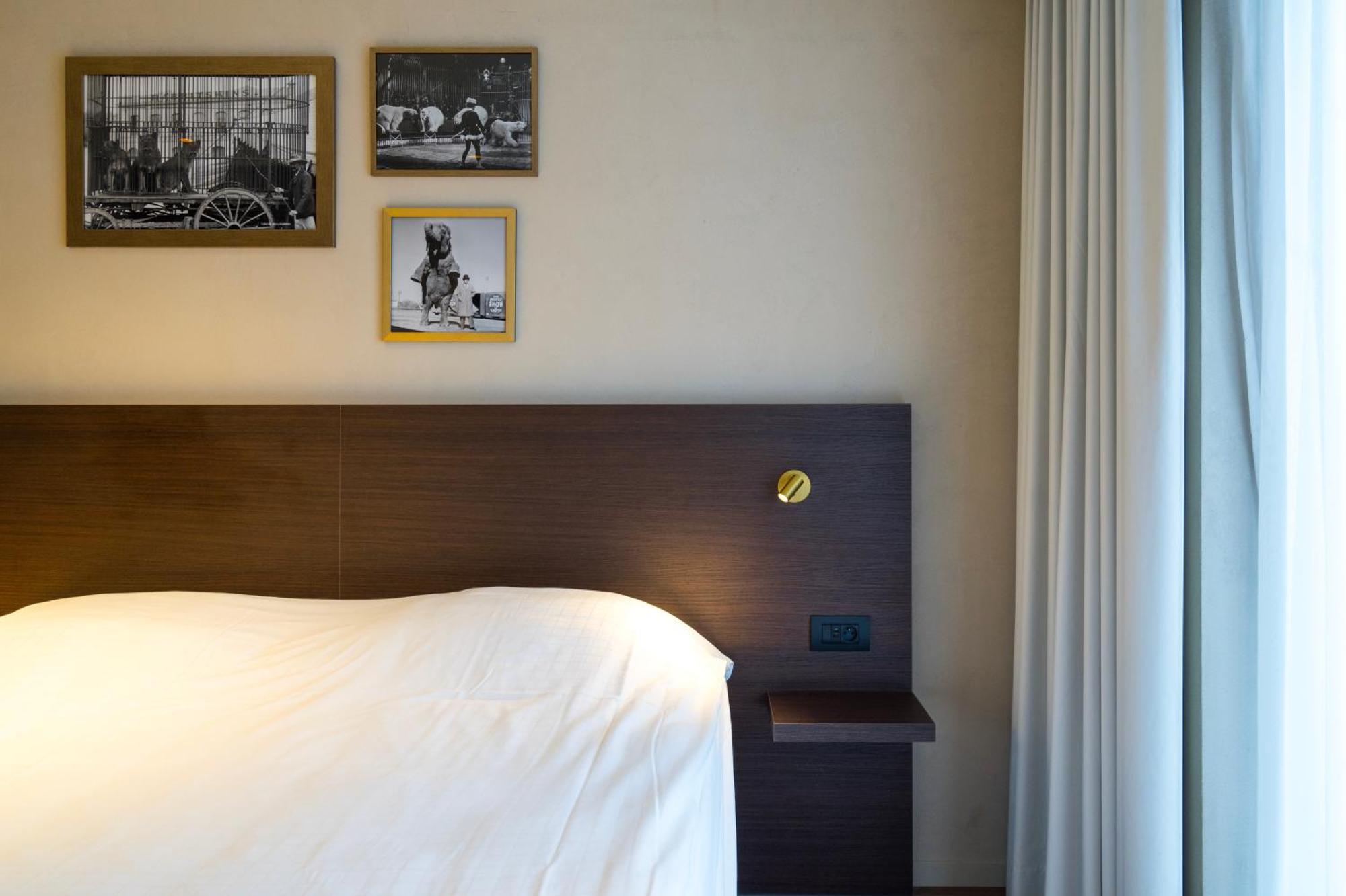 Business By Parkhotel -Annex- Kortrijk Dış mekan fotoğraf